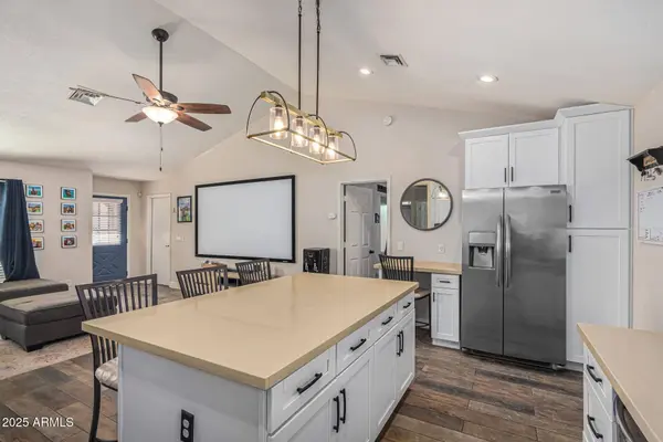 668 E ESTRELLA Drive, Chandler, AZ 85225