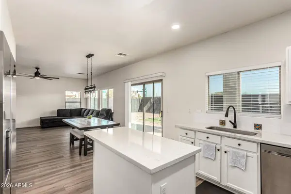 6009 S 15TH Drive, Phoenix, AZ 85041