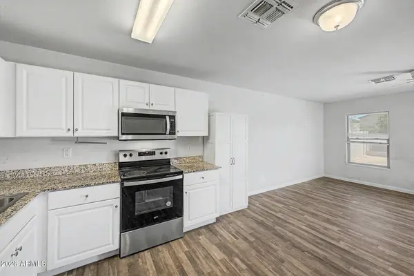159 W TAYLOR Avenue, Coolidge, AZ 85128