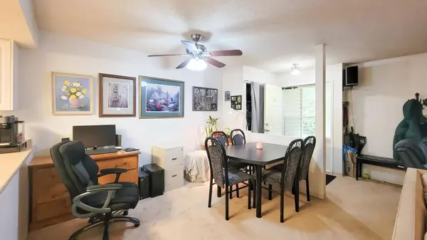 7095 133b ST, Surrey, BC V3W 8A3