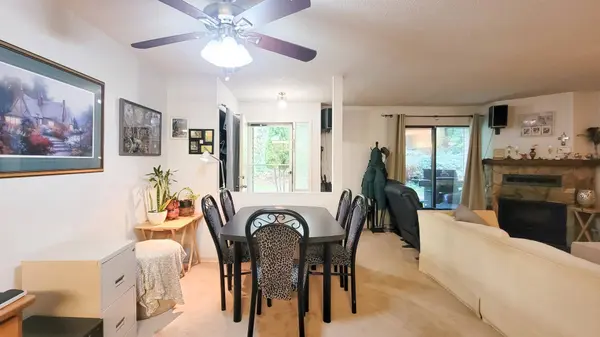 7095 133b ST, Surrey, BC V3W 8A3
