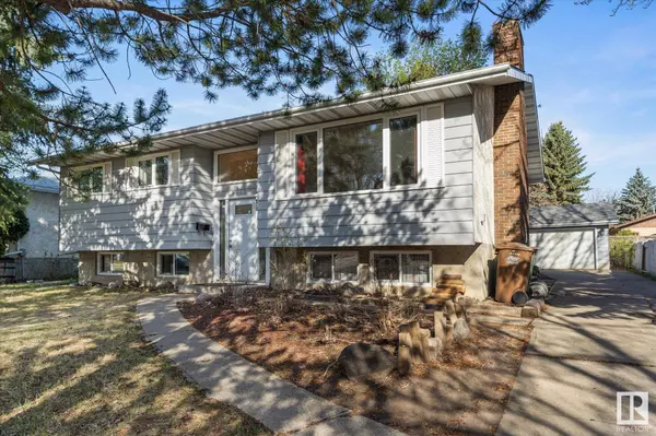 29 Anita CR, St. Albert, AB T8N 2W4