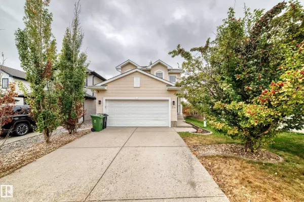 34 Wisteria LN, Fort Saskatchewan, AB T8L 0B4