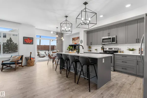 146 Joyal WY, St. Albert, AB T8N 7V3