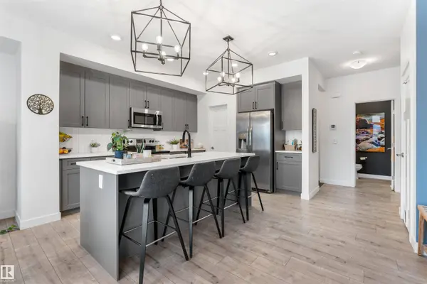 146 Joyal WY, St. Albert, AB T8N 7V3