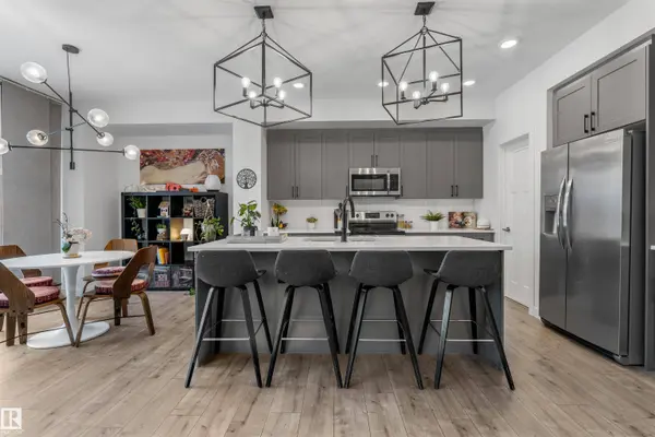 146 Joyal WY, St. Albert, AB T8N 7V3