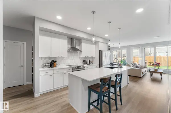 60 Gladstone BN, Spruce Grove, AB T7X 0X6