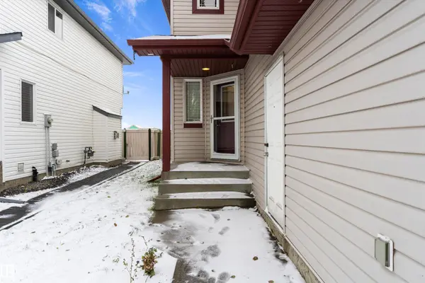 28 LEYLAND WY, Spruce Grove, AB T7X 4S2