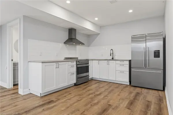 35 Midhurst Heights #1