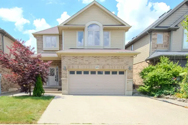 151 Royal Winter DR, Hamilton, ON L0R 1C0