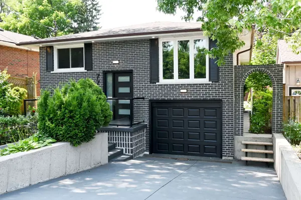 776 GARTH ST, Hamilton, ON L9C 4K4