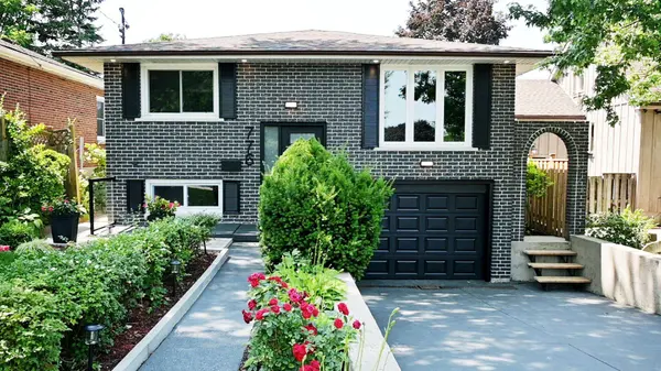 776 GARTH ST, Hamilton, ON L9C 4K4