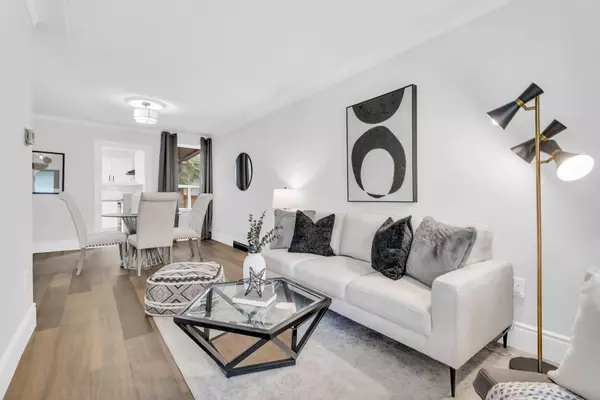 10 Gordon ST, Hamilton, ON L8L 3H2