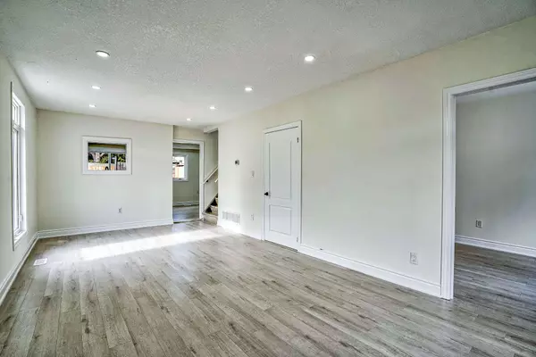 143 GLENDALE AVE, Hamilton, ON L8L 7J9