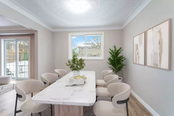 10 Donegel PL, Hamilton, ON L9A 4Z6