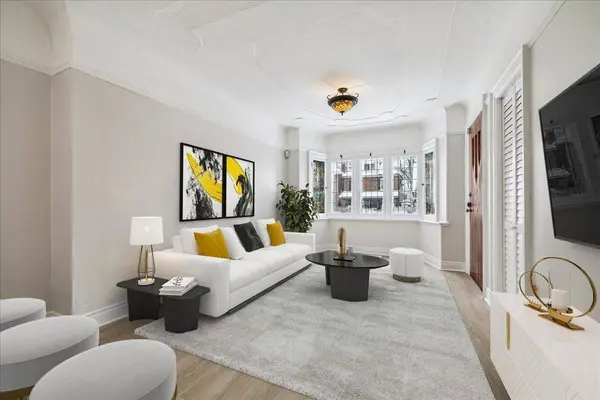 59 Longwood RD N, Hamilton, ON L8S 3V2