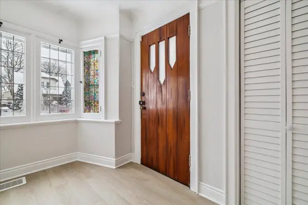 59 Longwood RD N, Hamilton, ON L8S 3V2