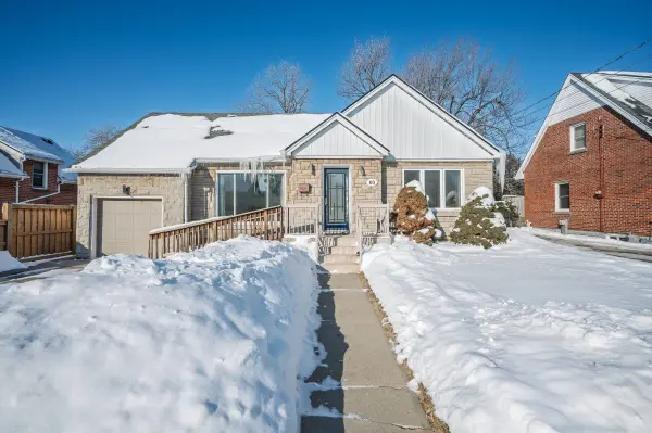 60 West 1st ST, Hamilton, ON L9C 3C3