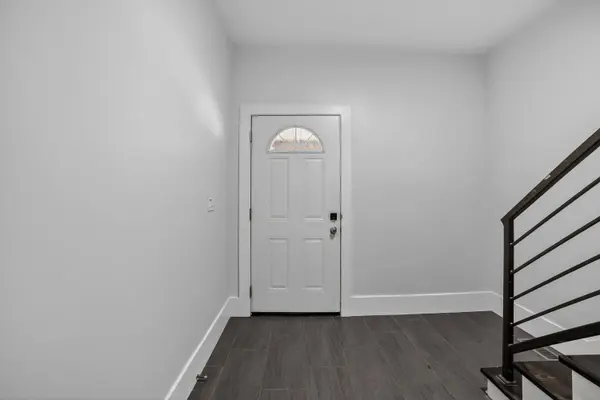 97 Garfield AVE S, Hamilton, ON L8M 2S3