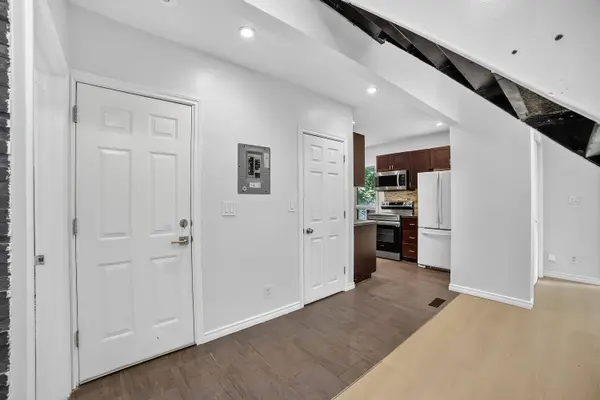 97 Garfield AVE S, Hamilton, ON L8M 2S3
