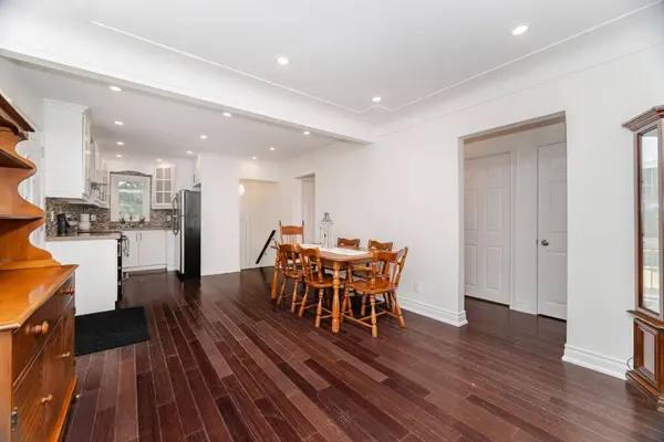 166 Terrace DR, Hamilton, ON L9A 2Z1