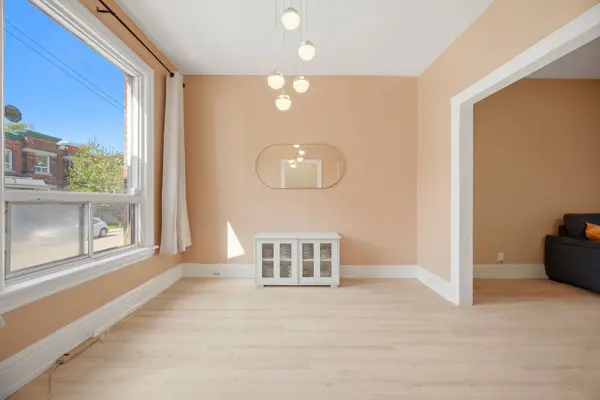 38 Madison AVE, Hamilton, ON L8L 5Y4