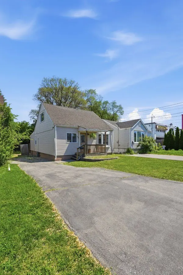 53 Dalhousie AVE, Hamilton, ON L8L 3J4