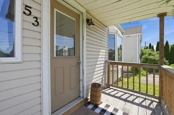 53 Dalhousie AVE, Hamilton, ON L8L 3J4