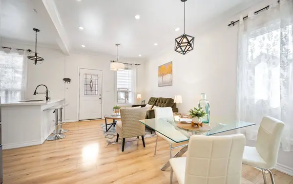 35 Britannia AVE, Hamilton, ON L8H 1W5