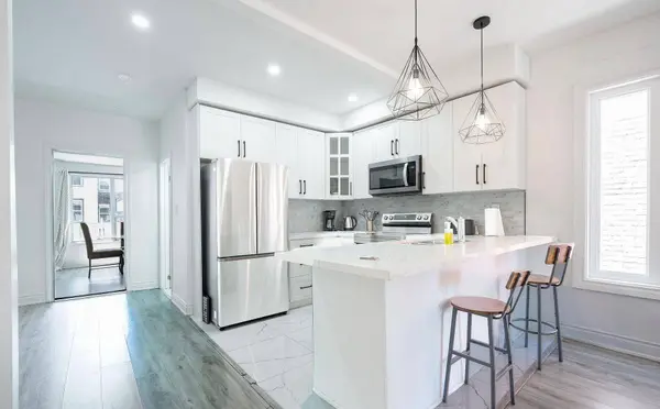 20 Somerset AVE, Hamilton, ON L8L 2L5