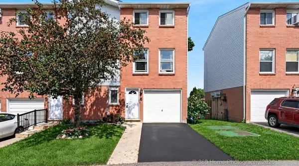 1255 Upper Gage AVE #6, Hamilton, ON L8W 3C7