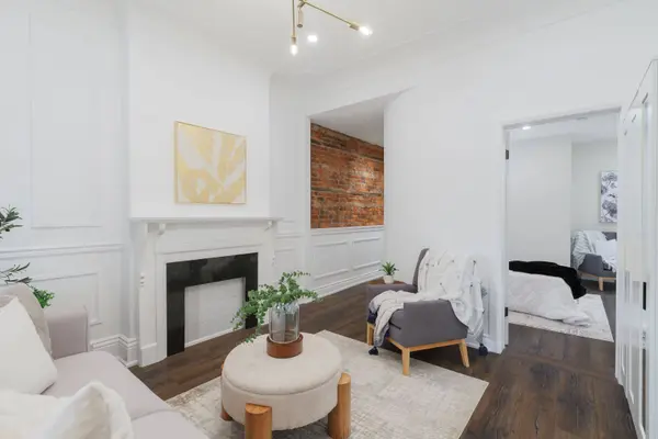46 Murray ST E, Hamilton, ON L8L 3E9