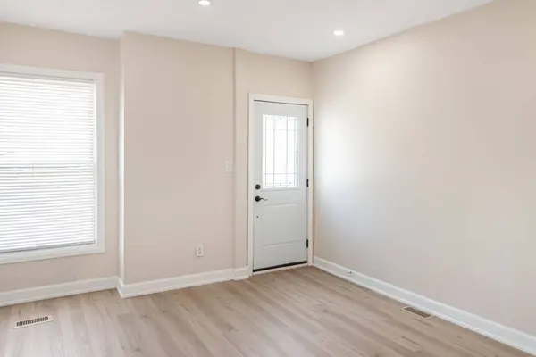 60 Keith ST, Hamilton, ON L8L 3S3