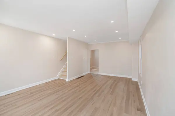 60 Keith ST, Hamilton, ON L8L 3S3