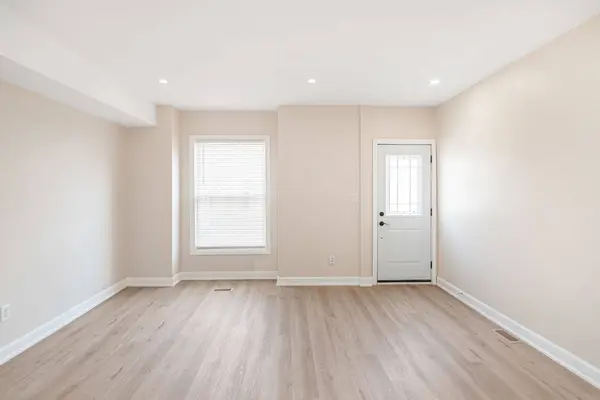 60 Keith ST, Hamilton, ON L8L 3S3