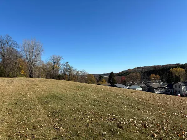 509 3rd ST, Cady Twp, WI 54013