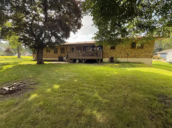 2529 2nd ST N, North Saint Paul, MN 55109