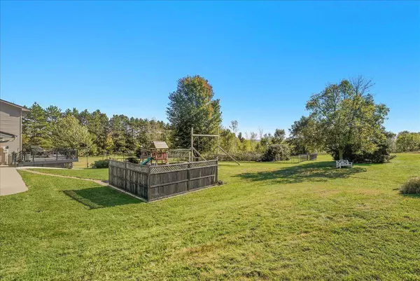 1295 110th AVE, Warren Twp, WI 54023