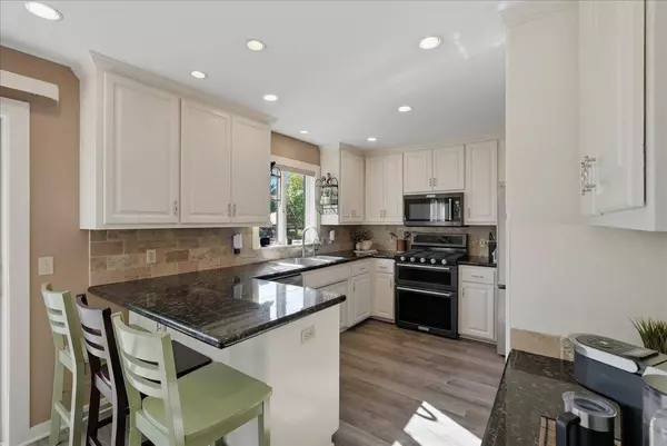 1295 110th AVE, Warren Twp, WI 54023