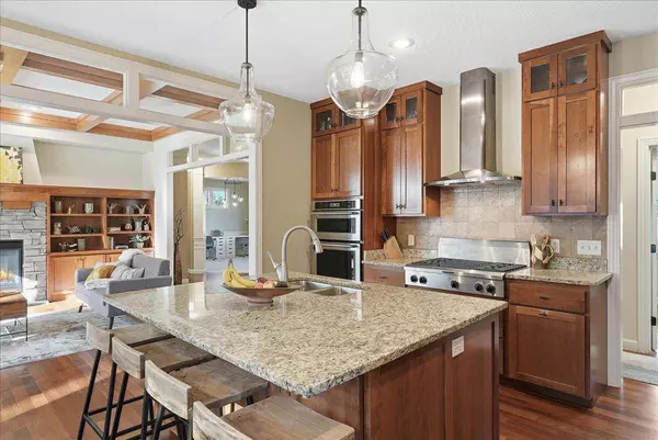 741 Mount Curve, Troy Twp, WI 54016