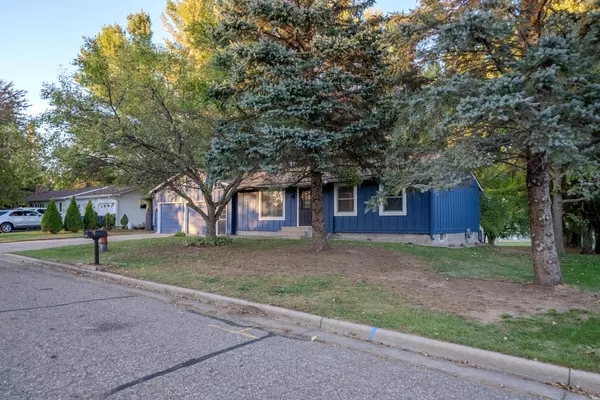 612 Hud ST, Somerset, WI 54025