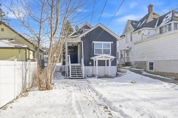 1121 2nd ST, Hudson, WI 54016