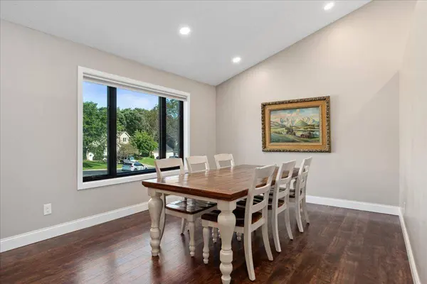 7269 Bancroft WAY, Inver Grove Heights, MN 55077