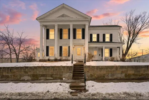 617 3rd ST, Hudson, WI 54016