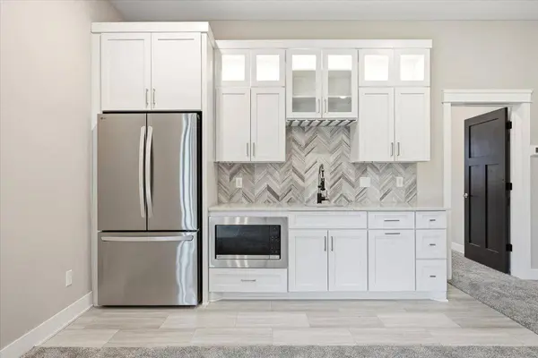 1397 Fox Ridge Trail, Hudson, WI 54016