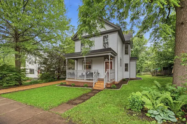 420 Oak ST, Hudson, WI 54016