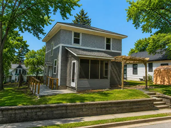 816 Vine ST, Hudson, WI 54016