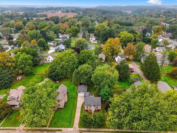 257 S Chestnut ST, Ellsworth, WI 54011