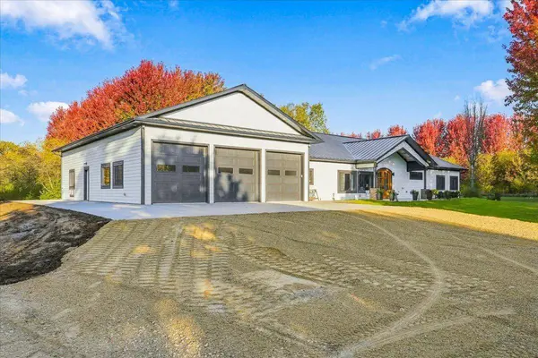 2221 County Rd DD, Baldwin, WI 54002