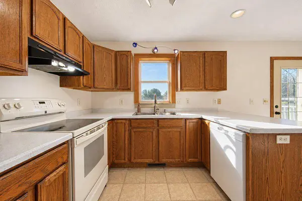 W1401 Skyline DR, Spring Valley, WI 54767